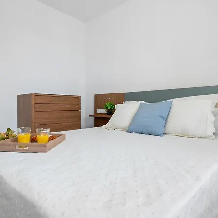 Tecavi Ii Apartament *